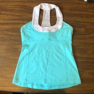 Size 8 lulu Scoop Neck Tank